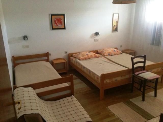 Appartamento Apartman Supetarska Draga Esterno foto