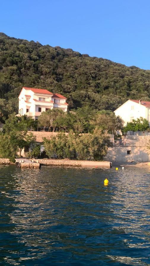 Appartamento Apartman Supetarska Draga Esterno foto